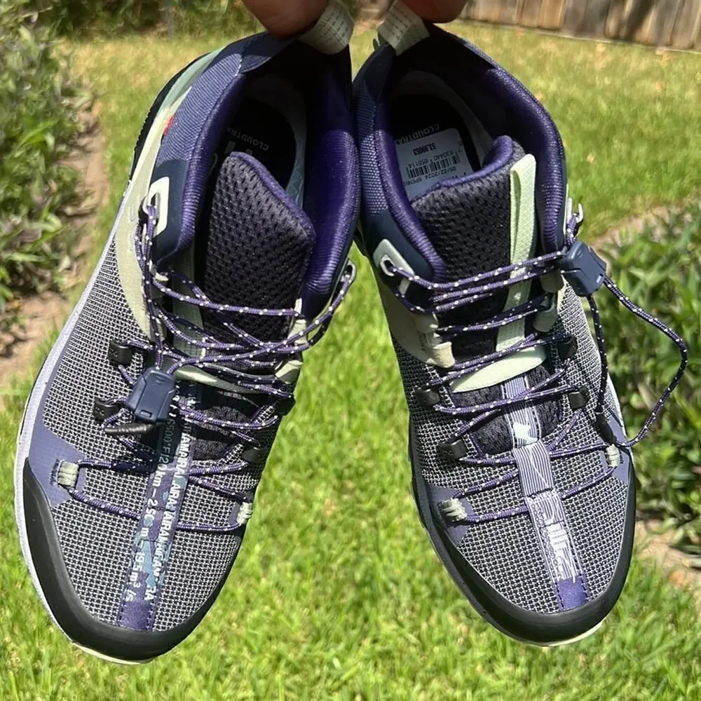 ON Running Women's Cloudtrax Hiking Boots, Reseda - Bright Lavender
